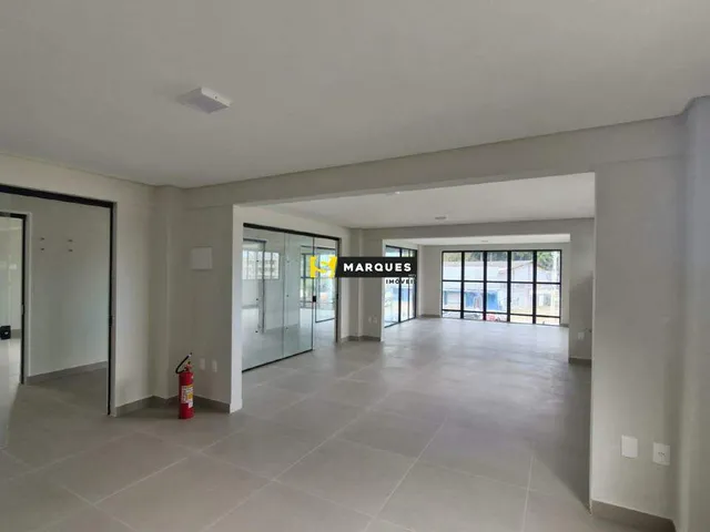 Imagem 3: Sala Comercial Nova de Alto Padrão em Localização Privilegiada no Bairro Floresta - Joinville