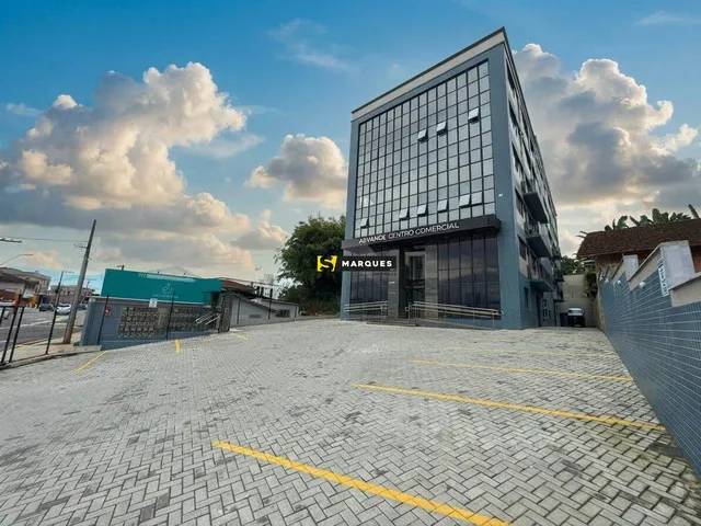 Imagem: Sala Comercial Nova de Alto Padrão em Localização