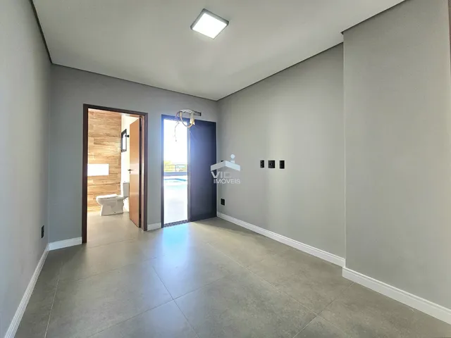 Imagem 12: Casa Nova em Condomínio À Venda em Campinas-Sp: 5 Quartos, 5 Suítes, 3 Salas, 6 Banheiros, 4 Vagas de Garagem, 360M²