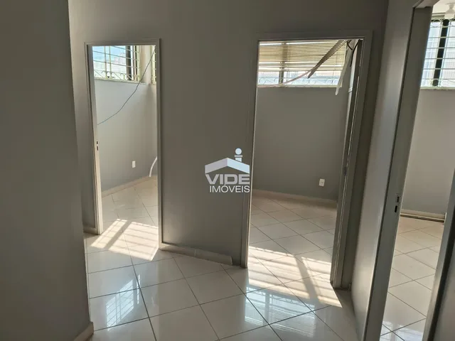 Imagem 11: Salão Comercial para Locação no Cambuí, Campinas-Sp: 4 Salas, 4 Banheiros, 3 Vagas de Garagem, 190M² de Área!