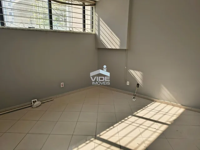 Imagem 10: Salão Comercial para Locação no Cambuí, Campinas-Sp: 4 Salas, 4 Banheiros, 3 Vagas de Garagem, 190M² de Área!