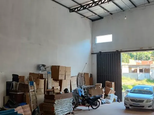 Imagem 8: Barracão, localização central para Distribuidor, Araés, Cuiabá