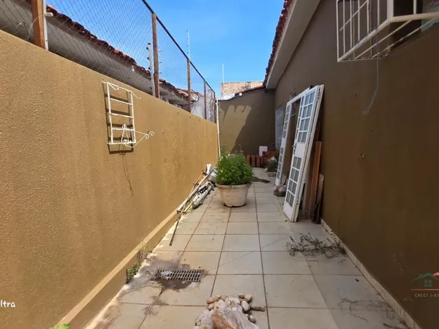 Imagem 12: Casa para Venda e Aluguel, 4 Quarto(S), Jardim Cuiabá, Cuiabá