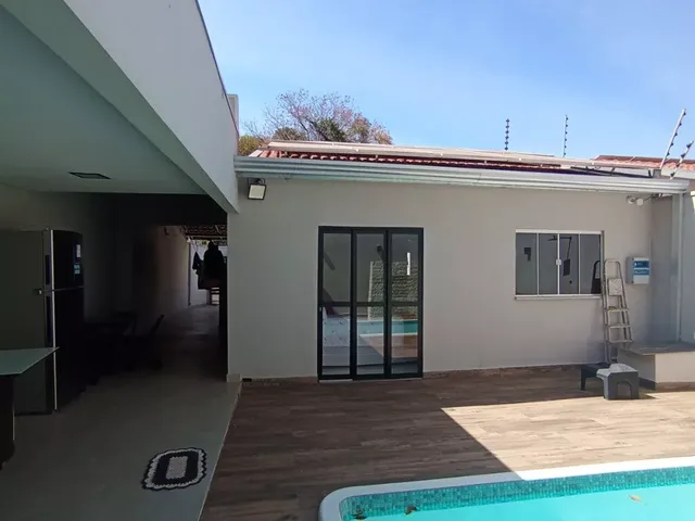 Imagem: Casa terrea com piscina para venda, Residencial