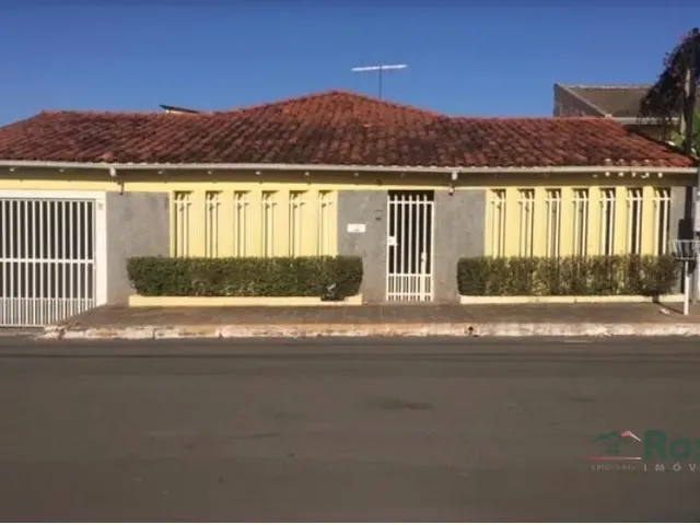 Imagem: Casa para venda, 4 quartos sendo 2 suítes
