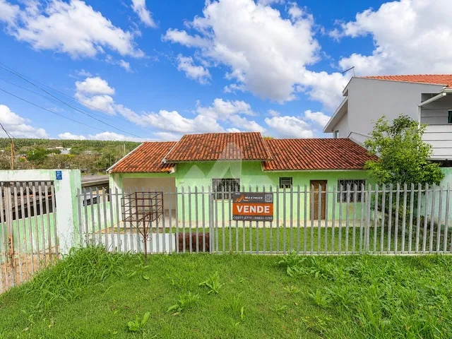 Imagem: Casa com 03 Quartos no Centro de Toledo