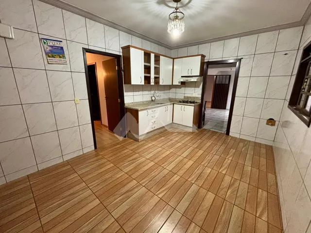 Imagem 11: Casa à venda no Jardim Porto Alegre com 137 m² de área construída e 311 m² de