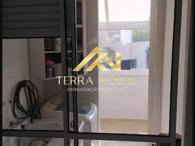 Imagem 2: Apartamento com 2 Dormitórios, Suíte, Área Externa e 1 Vaga - Condomínio Metropolitan