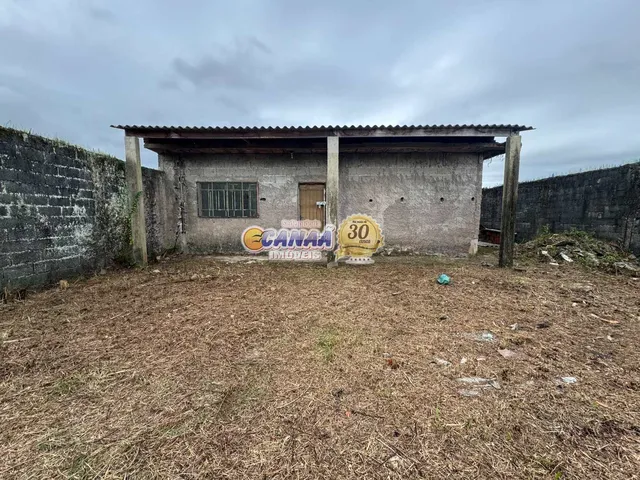 Imagem: Casa À Venda em Mongaguá-Sp - Venha Conferir!