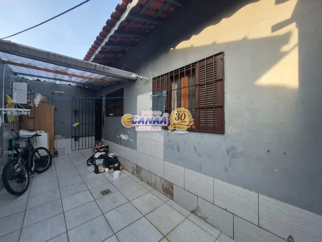 Imagem 8: Casa À Venda em Mongaguá - Seu Lar no Litoral!