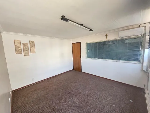 Imagem 3: SCS QUADRA 01 - EDIFÍCIO BARACAT - SALA COMERCIAL À VENDA COM 62,55 m² ÚTEIS