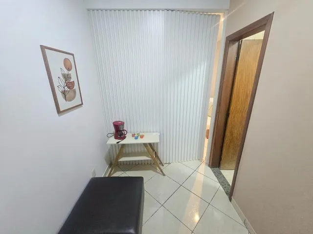 Imagem 12: Scs Quadra 04 - Edifício Embaixador - Locação Sala Comercial Reformada, Pronta para Uso Imediato, com Ou Sem Mobília