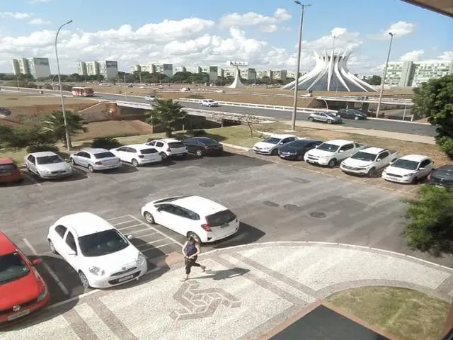 Imagem 7: SAUS QUADRA 01 - EDIFÍCIO LIBERTAS - VENDA DUAS SALAS, UMA DE FRENTE PARA A OUTRA, SENDO