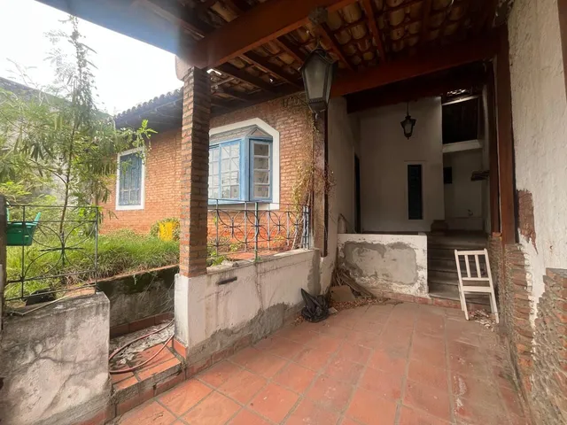 Imagem: Casa À Venda no Bairro Moinho Velho - São