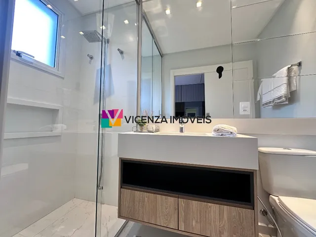 Imagem 3: Apartamento de Alto Padrão com 3 Suítes à Venda no Centro de Penha/SC