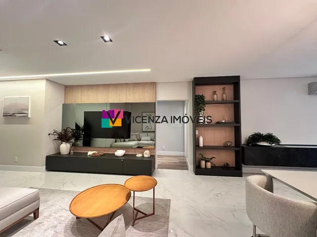 Imagem 11: Apartamento de Alto Padrão com 3 Suítes à Venda no Centro de Penha/SC