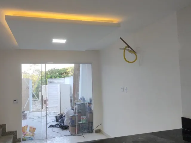 Imagem 3: Primeira Locação Casa com 2 suítes e Piscina na Taquara