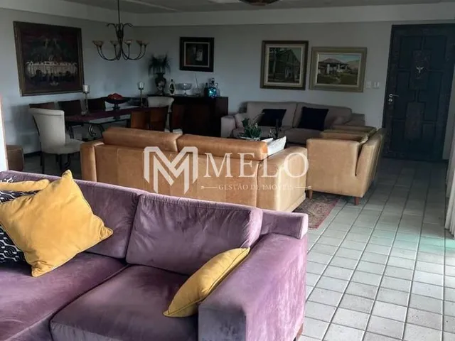 Imagem 8: Exclusividade na Ilha do Retiro - Apt. com 220m², 4 Quartos, 2 Suítes, 3 VAGAS - R$ 2,2