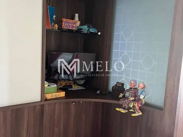 Imagem 14: Exclusividade na Ilha do Retiro - Apt. com 220m², 4 Quartos, 2 Suítes, 3 VAGAS - R$ 2,2