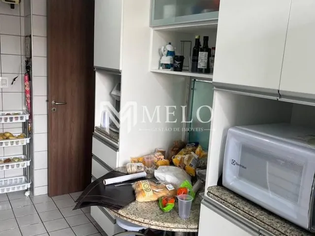 Imagem 12: Exclusividade na Ilha do Retiro - Apt. com 220m², 4 Quartos, 2 Suítes, 3 VAGAS - R$ 2,2