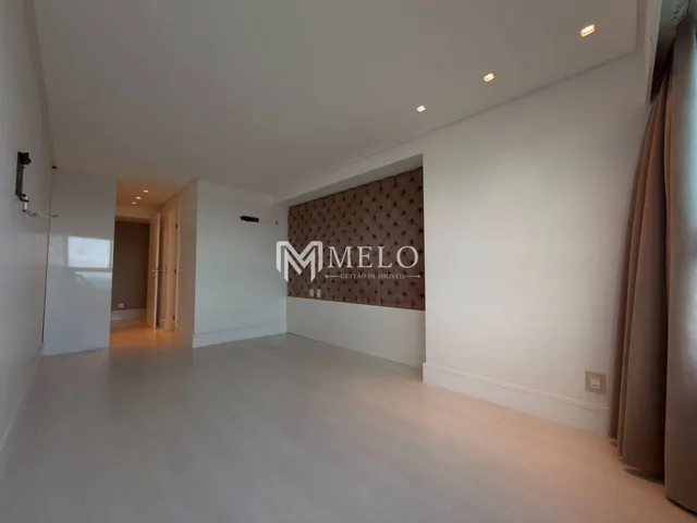 Imagem 7: OPORTUNIDADE Vende-se Apt com 247m², com 3 Suítes + Closet com Hidromassagem, 3 VAGAS