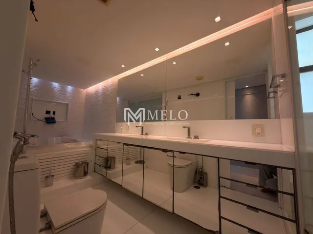 Imagem 8: OPORTUNIDADE Vende-se Apt com 247m², com 3 Suítes + Closet com Hidromassagem, 3 VAGAS