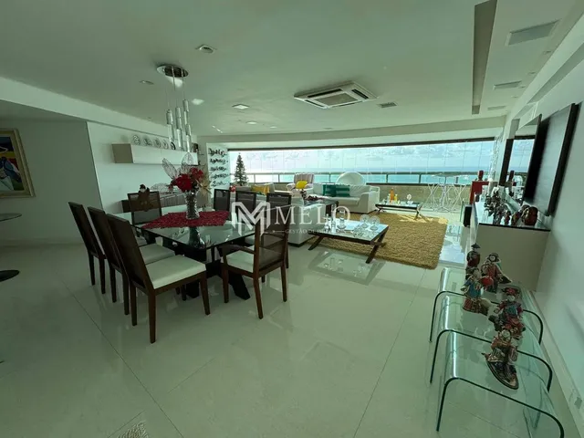 Imagem 12: EXCLUSIVO! Vende-se Apt com 247m² Mobiliado, 4 Suítes, Andar Super Alto e 3 Vagas