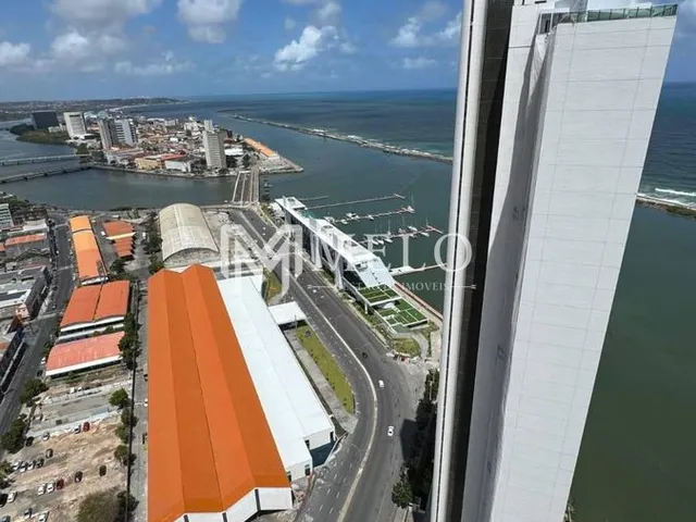 Imagem 4: EXCLUSIVO! Vende-se Apt com 247m² Mobiliado, 4 Suítes, Andar Super Alto e 3 Vagas