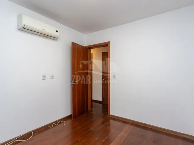 Imagem 9: Apartamento À Venda em Porto Alegre - Bairro Ipanema: 3 Quartos, 3 Banheiros, 2 Vagas, 143M² de Área!