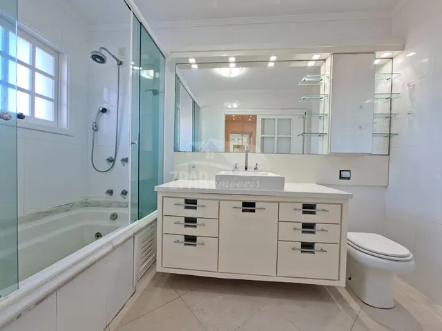 Imagem 11: Casa com 4 suítes e piscina à venda no Espírito Santo
