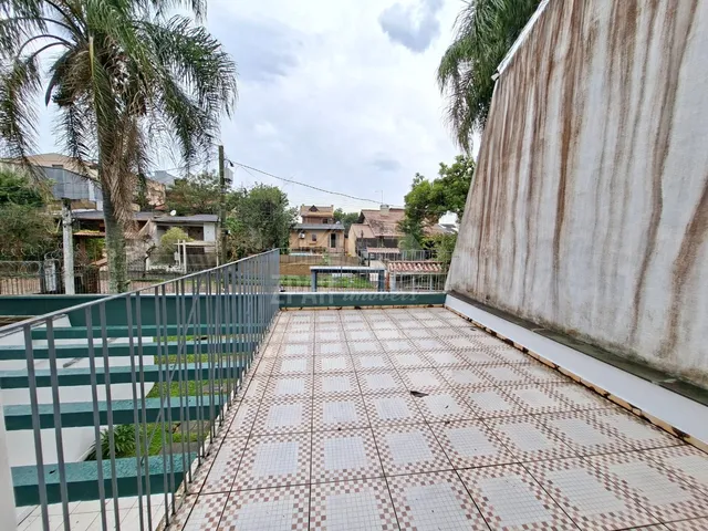 Imagem 3: Casa À Venda em Porto Alegre-Rs, Bairro Aberta dos Morros, 3 Quartos, 1 Suíte, 2 Salas, 3 Banheiros, 5 Vagas, 250M²