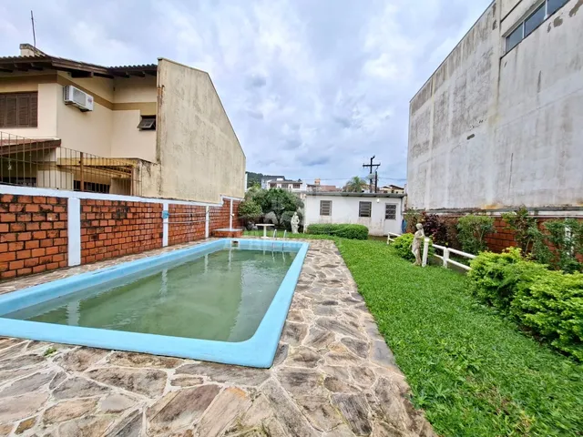 Imagem 4: Casa À Venda em Porto Alegre-Rs, Bairro Aberta dos Morros, 3 Quartos, 1 Suíte, 2 Salas, 3 Banheiros, 5 Vagas, 250M²