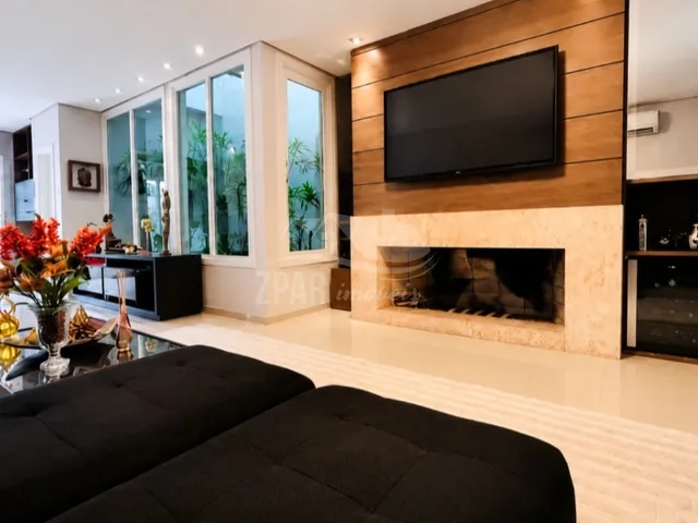 Imagem 1: Casa À Venda na Hípica, Porto Alegre-Rs: 3 Quartos, 1 Suíte, 125M² de Área. Aproveite Essa Oportunidade!