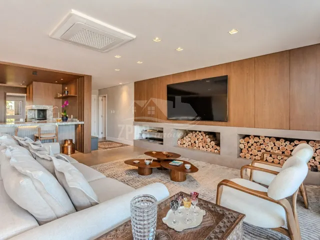 Imagem 6: Imperdível apartamento de alto padrão com 3 suítes e 4 vagas na Vila Assunção, Porto
