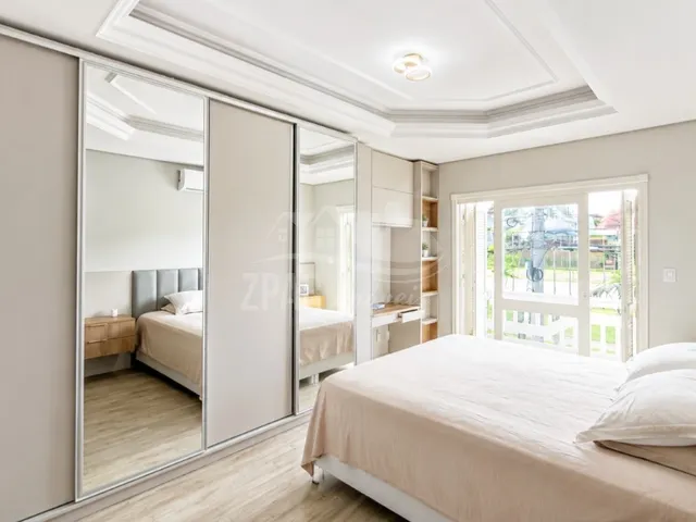 Imagem 8: Casa À Venda em Porto Alegre-Rs, Bairro Hípica: 3 Quartos, 1 Suíte, 2 Salas, 2 Banheiros, 140M². Imperdível!