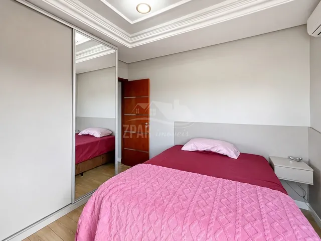 Imagem 11: Casa À Venda em Porto Alegre-Rs, Bairro Hípica: 3 Quartos, 1 Suíte, 2 Salas, 2 Banheiros, 140M². Imperdível!