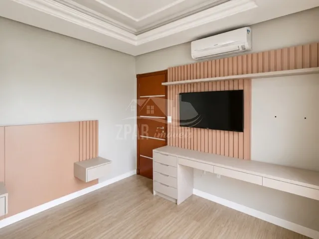 Imagem 10: Casa À Venda em Porto Alegre-Rs, Bairro Hípica: 3 Quartos, 1 Suíte, 2 Salas, 2 Banheiros, 140M². Imperdível!