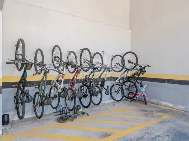 Imagem 10: Apartamento À Venda na Tristeza, Porto Alegre-Rs: 2 Quartos, 1 Suíte, 1 Sala, 1 Vaga de Garagem, 60M² de Área