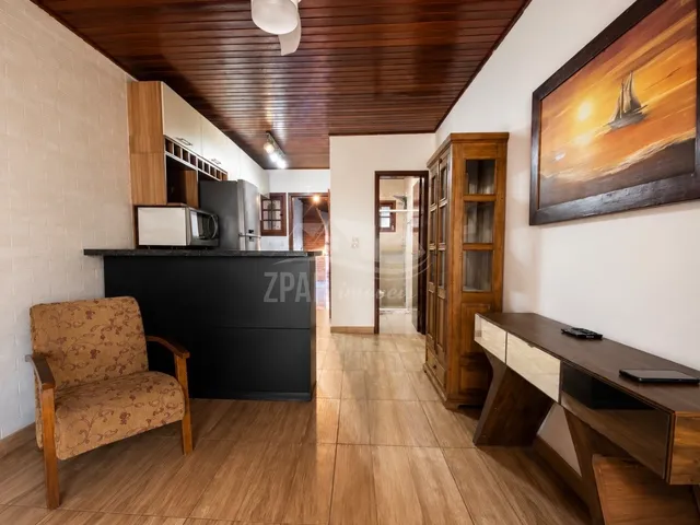 Imagem 10: Imperdível! Casa à venda em Porto Alegre-RS, bairro Hípica, com 4 quartos, 2 banheiros
