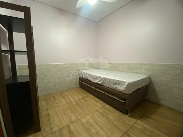 Imagem 6: Imperdível! Casa à venda em Porto Alegre-RS, bairro Hípica, com 4 quartos, 2 banheiros