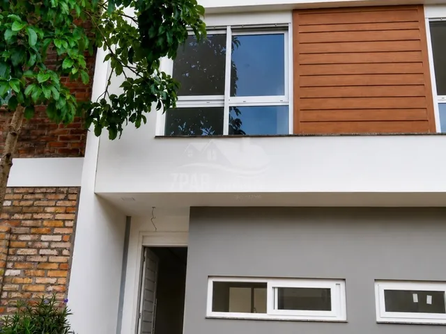 Imagem: Casa em Condomínio à Venda em Localização