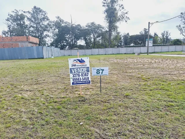 Imagem 2: ZPAR IMÓVEIS VENDE, Terreno em condomínio fechado, bairro Hípica, 142m² de área!