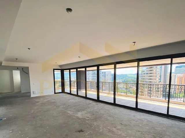 Imagem: Myra - Apartamento com 410 Metros e 3 Suítes