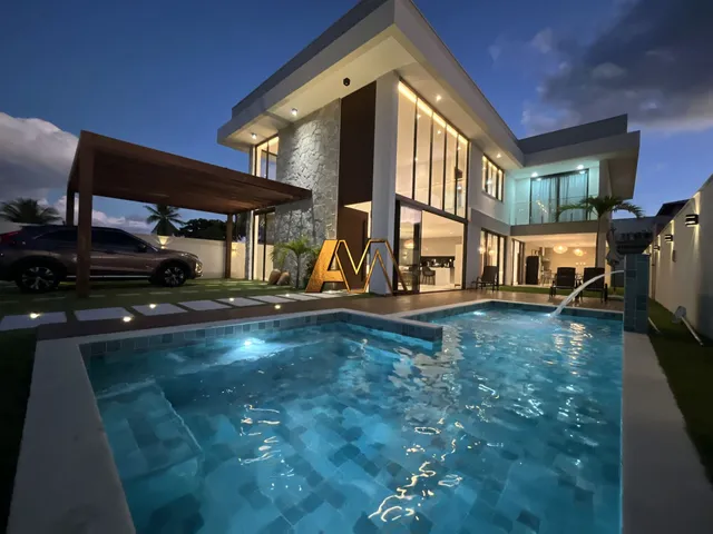 Imagem: Casa com 8 Suítes em Guarajuba