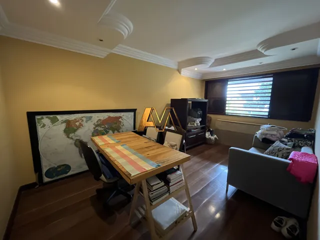 Imagem 12: Casa Triplex com Area Gourmet no Itaigara