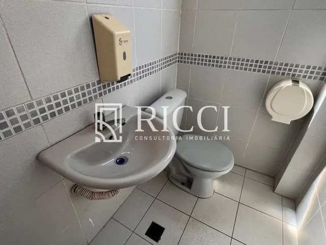 Imagem 12: Prédio Comercial com 11 Salas no Macuco ? Santos
