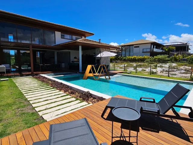 Imagem: Casa À Venda no Bairro Praia do Forte