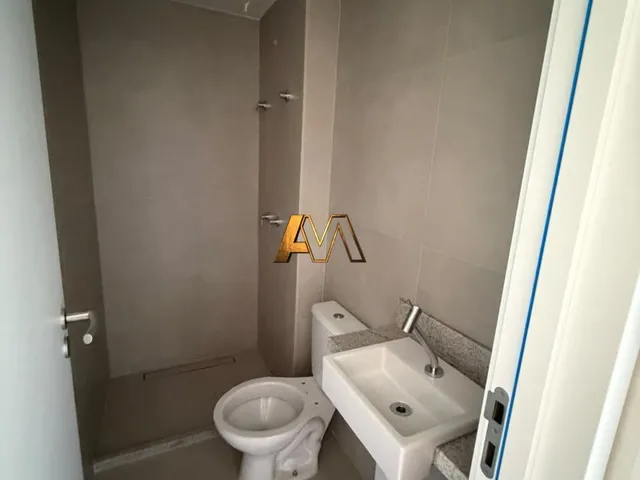 Imagem 6: Apartamento 2/4 Sendo 1 Suíte em Pituaçu