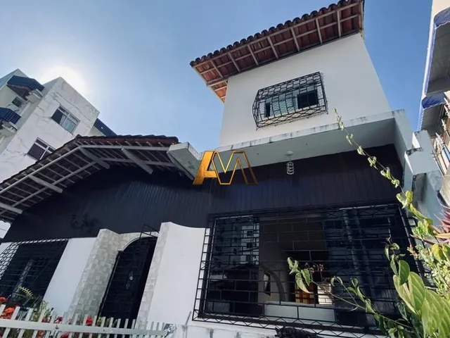 Imagem: Casa à venda no bairro Pituba - Salvador/BA