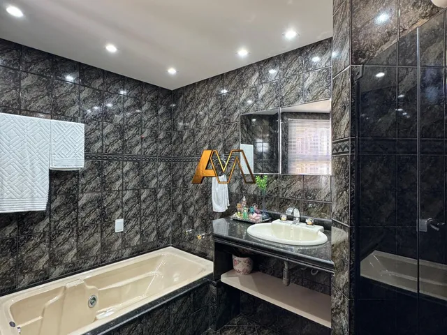 Imagem 12: Casa À Venda no Bairro Piatã - Salvador/Ba